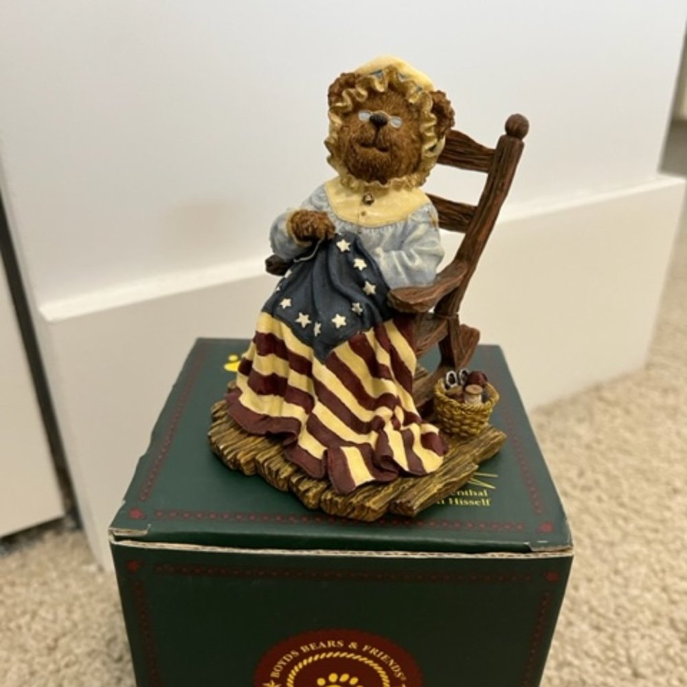 Boyds Bears and Friends - Betsy Rossbeary